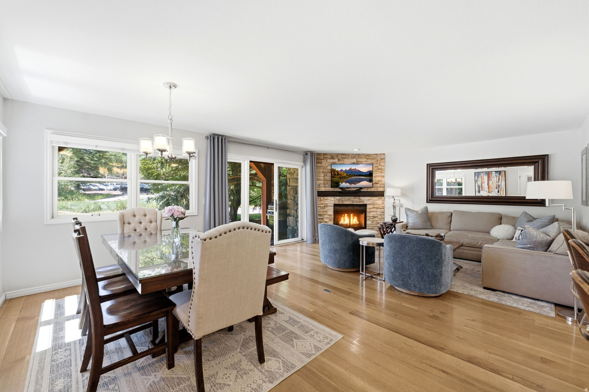 WINDRIFT CONDOMINIUM - Residential