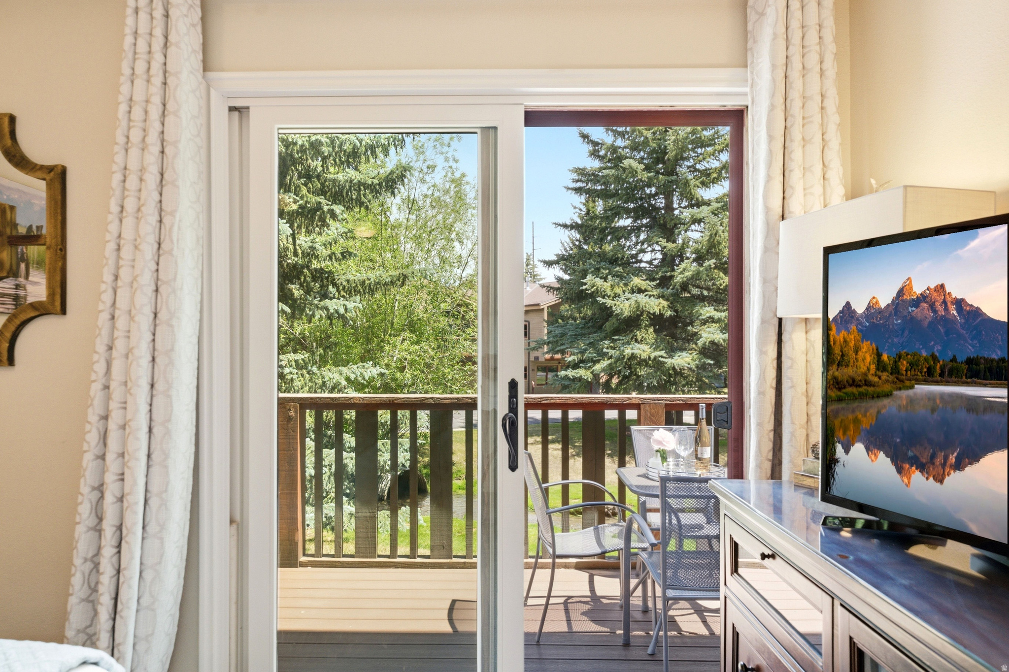 WINDRIFT CONDOMINIUM - Residential