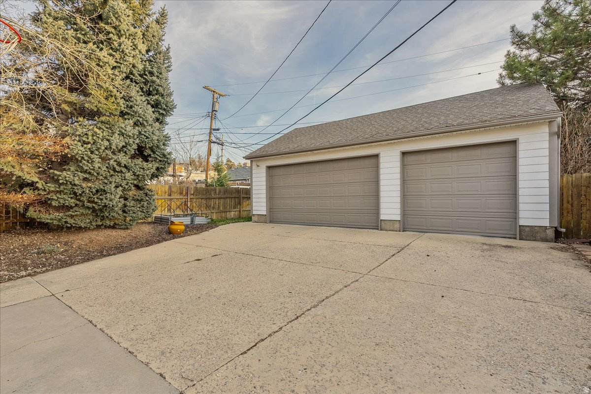 PLAT F - Residential