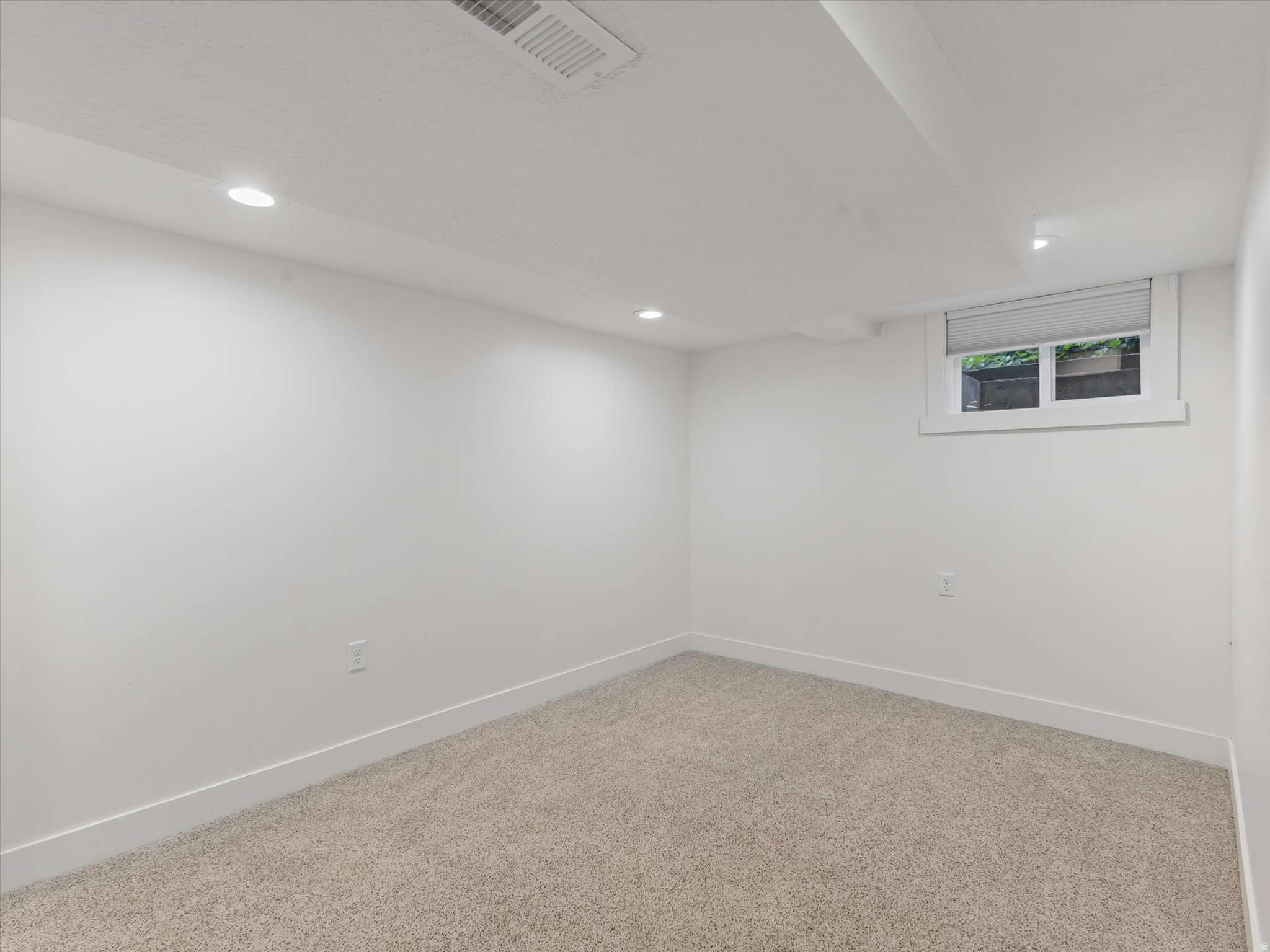 COUNTRY CLUB HEIGHTS - Residential
