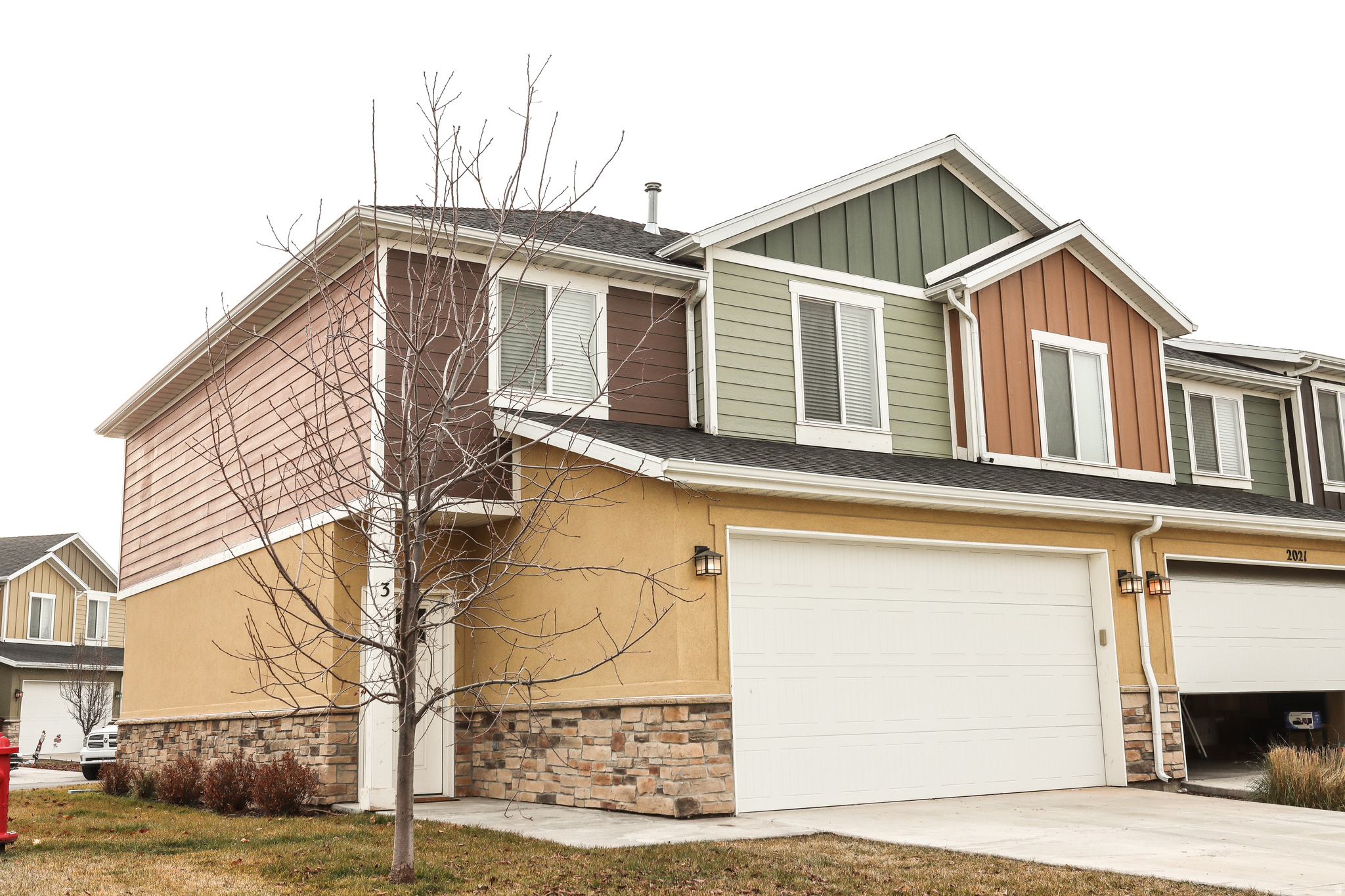 RIVERBEND - Residential