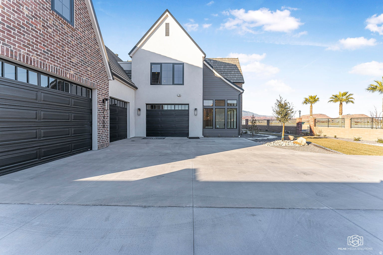 SUMMIT VIEW - Residential