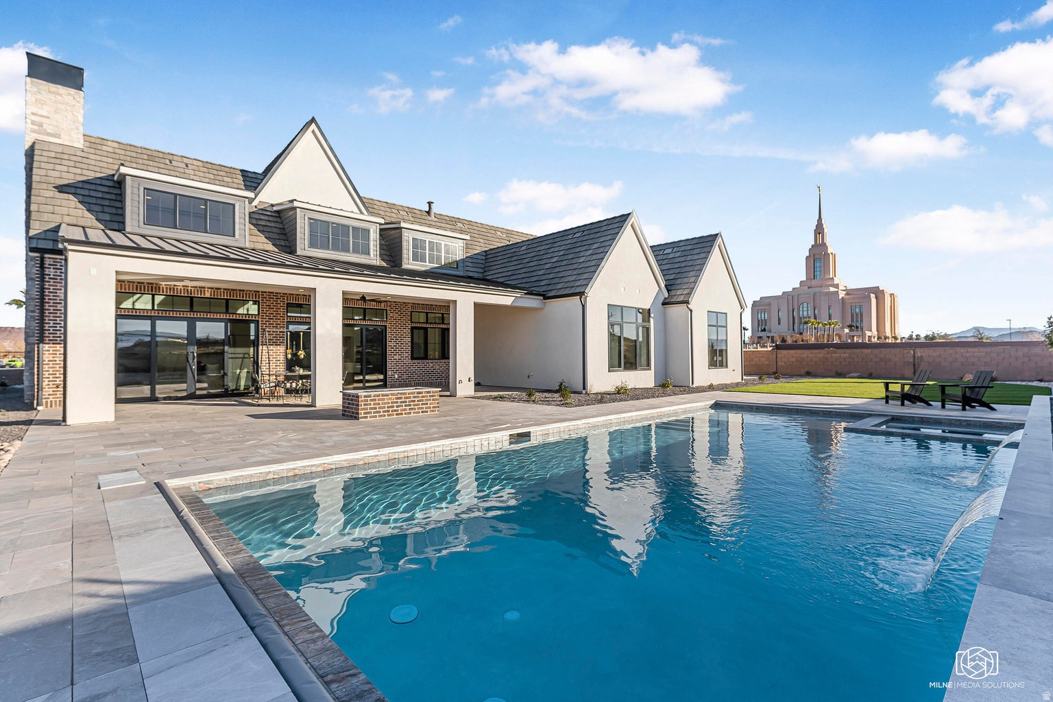 SUMMIT VIEW - Residential