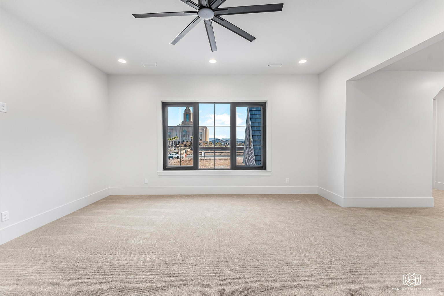 SUMMIT VIEW - Residential