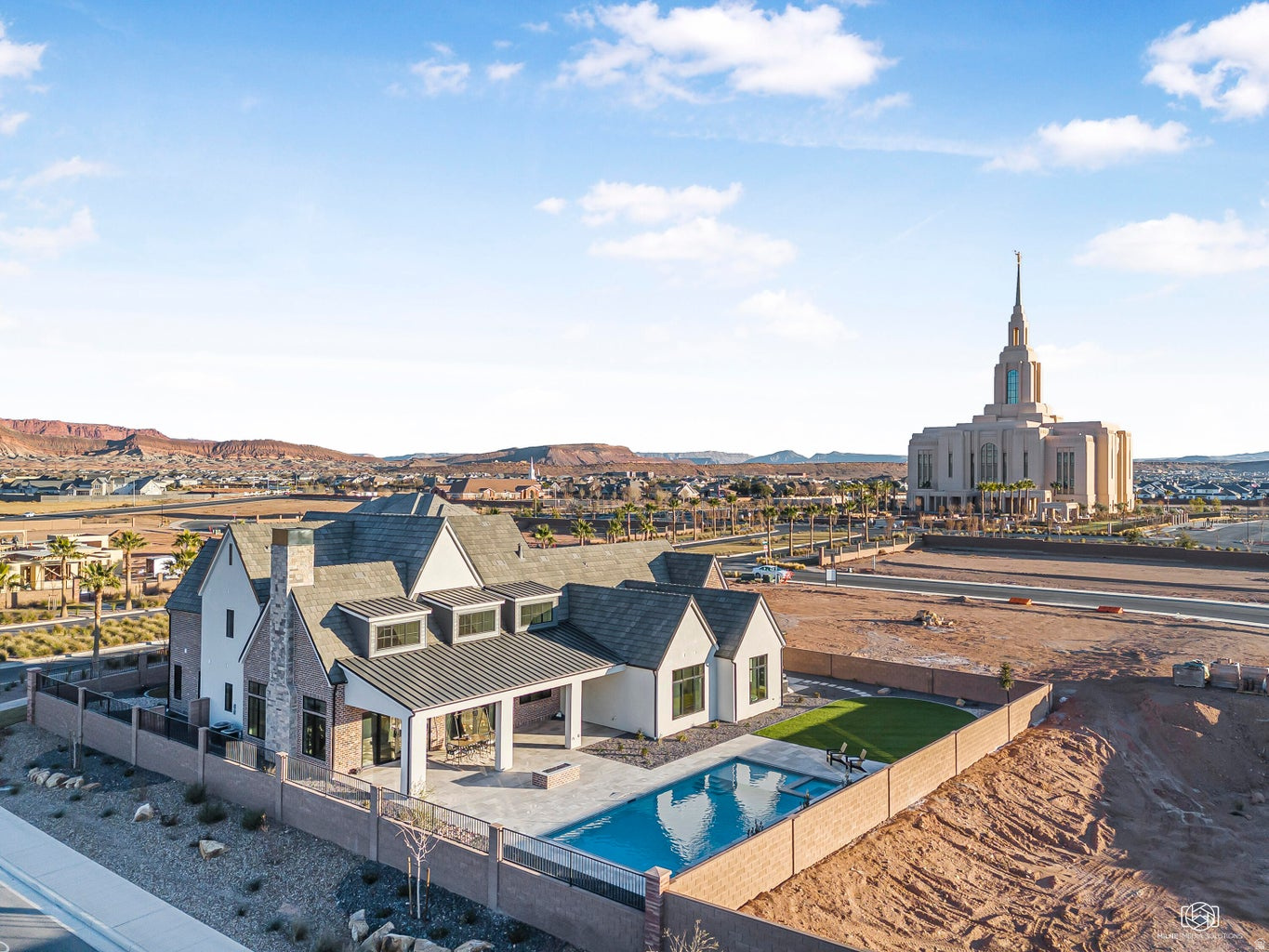 SUMMIT VIEW - Residential