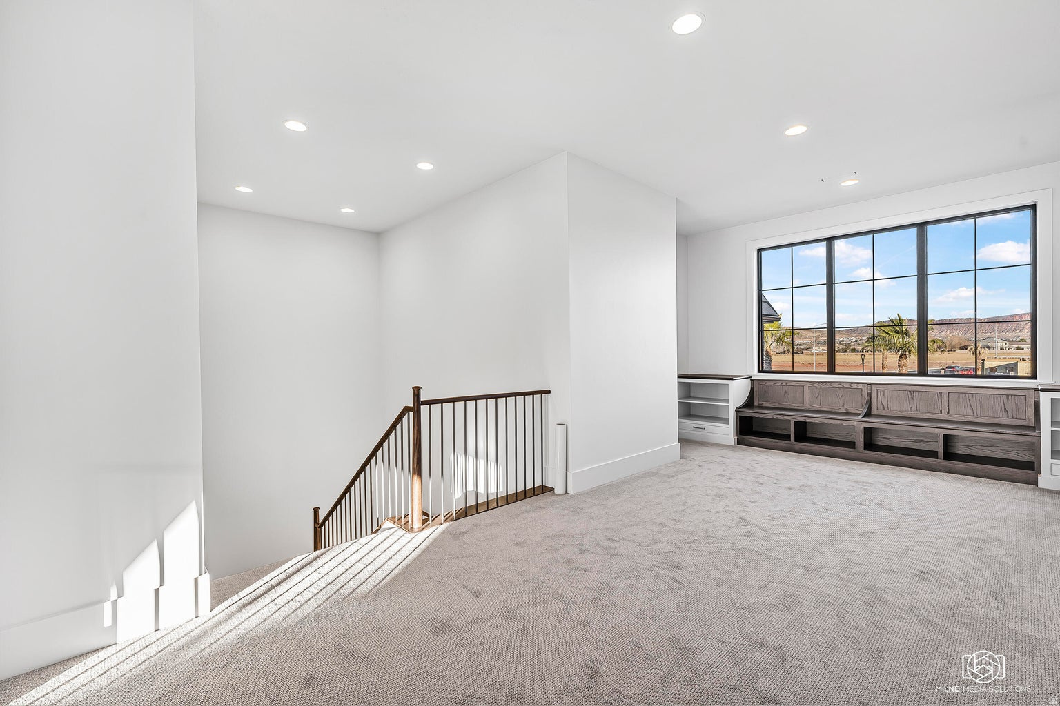 SUMMIT VIEW - Residential