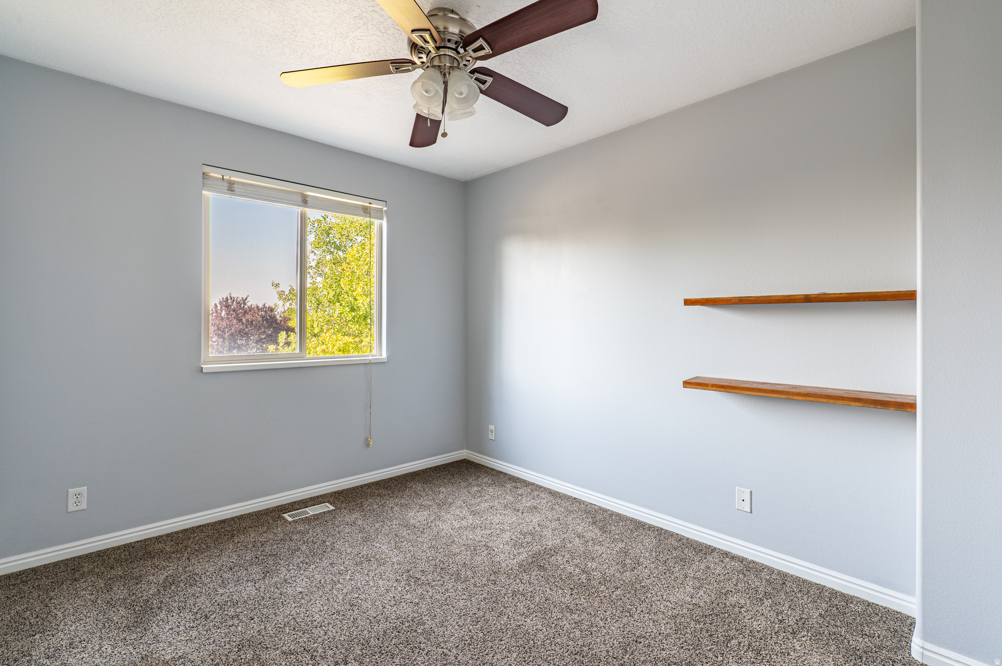 HIGHLAND - Residential
