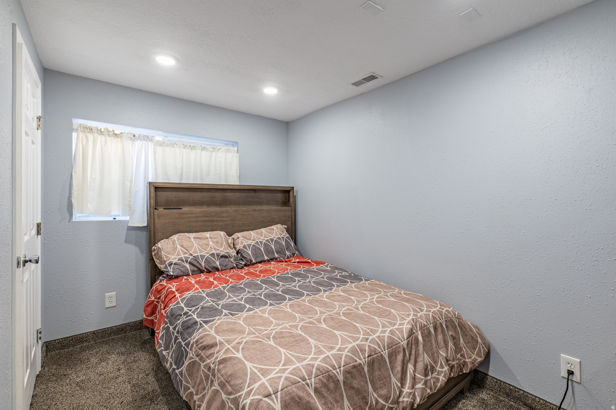 HIGHLAND - Residential