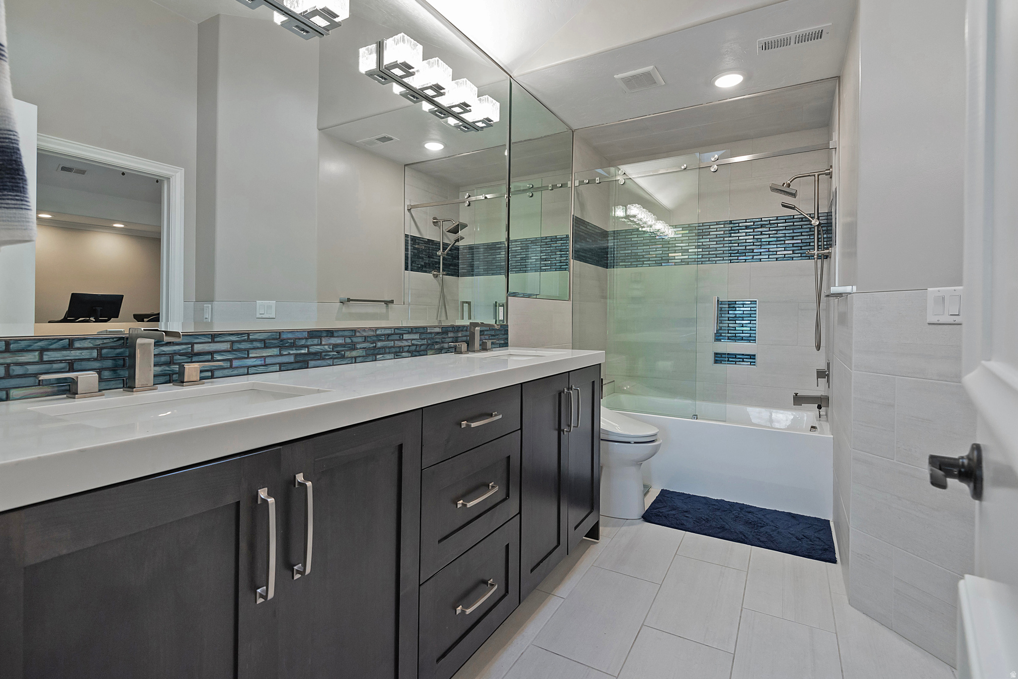 THE COVE AT BEAR CAN - Residential