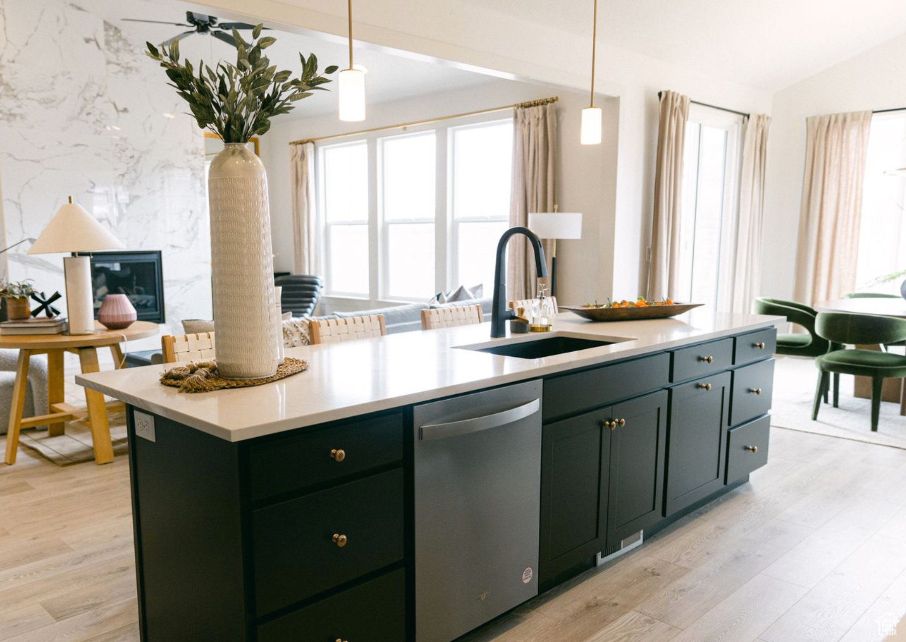 GARRETT'S PLACE - Residential