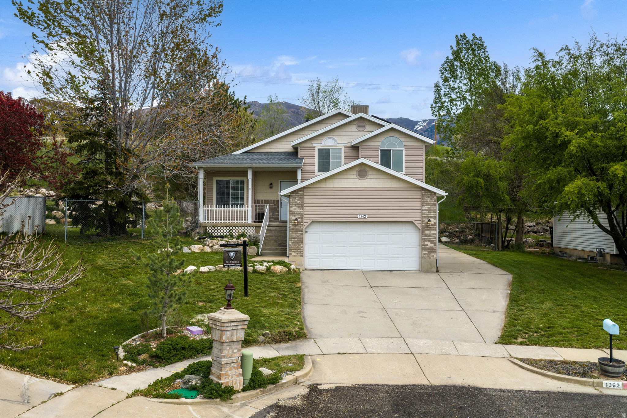 SUNNYSIDE MANOR - Residential