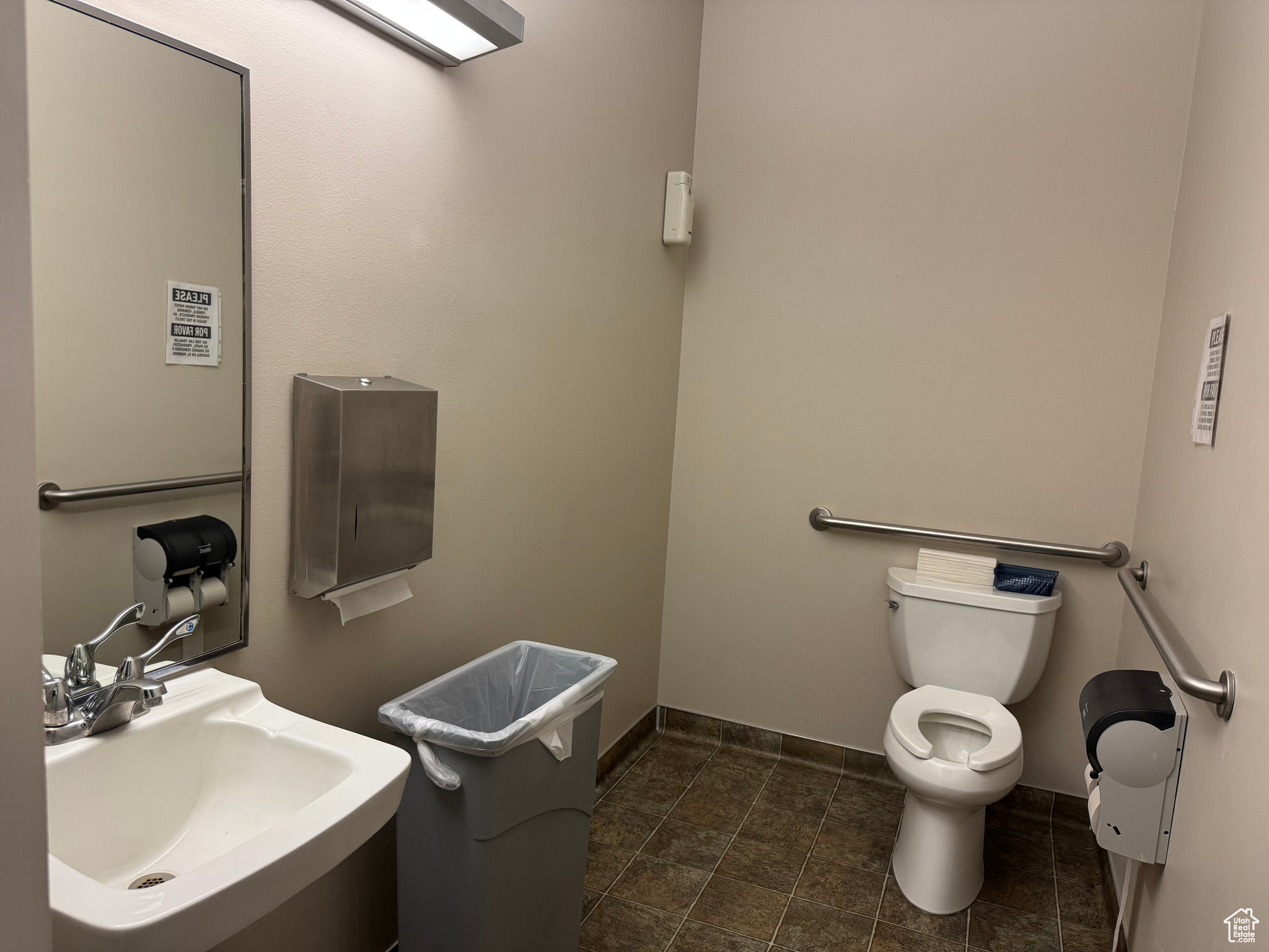 MT VW MEDICAL PLAZA - Commercial Sale