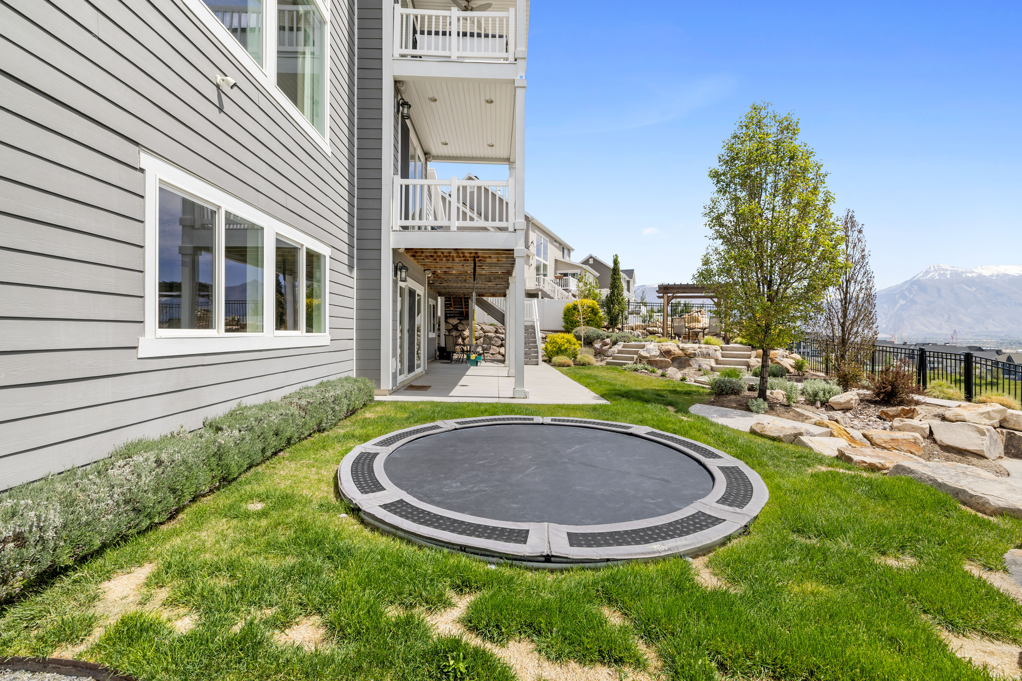 CANYON HILLS - Residential