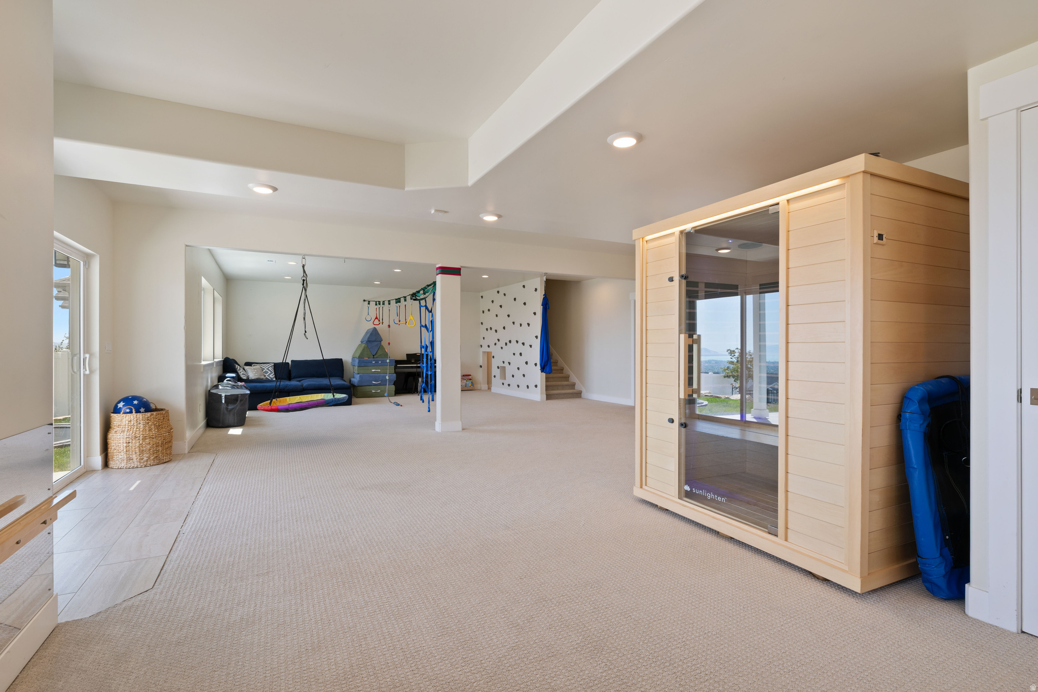 CANYON HILLS - Residential