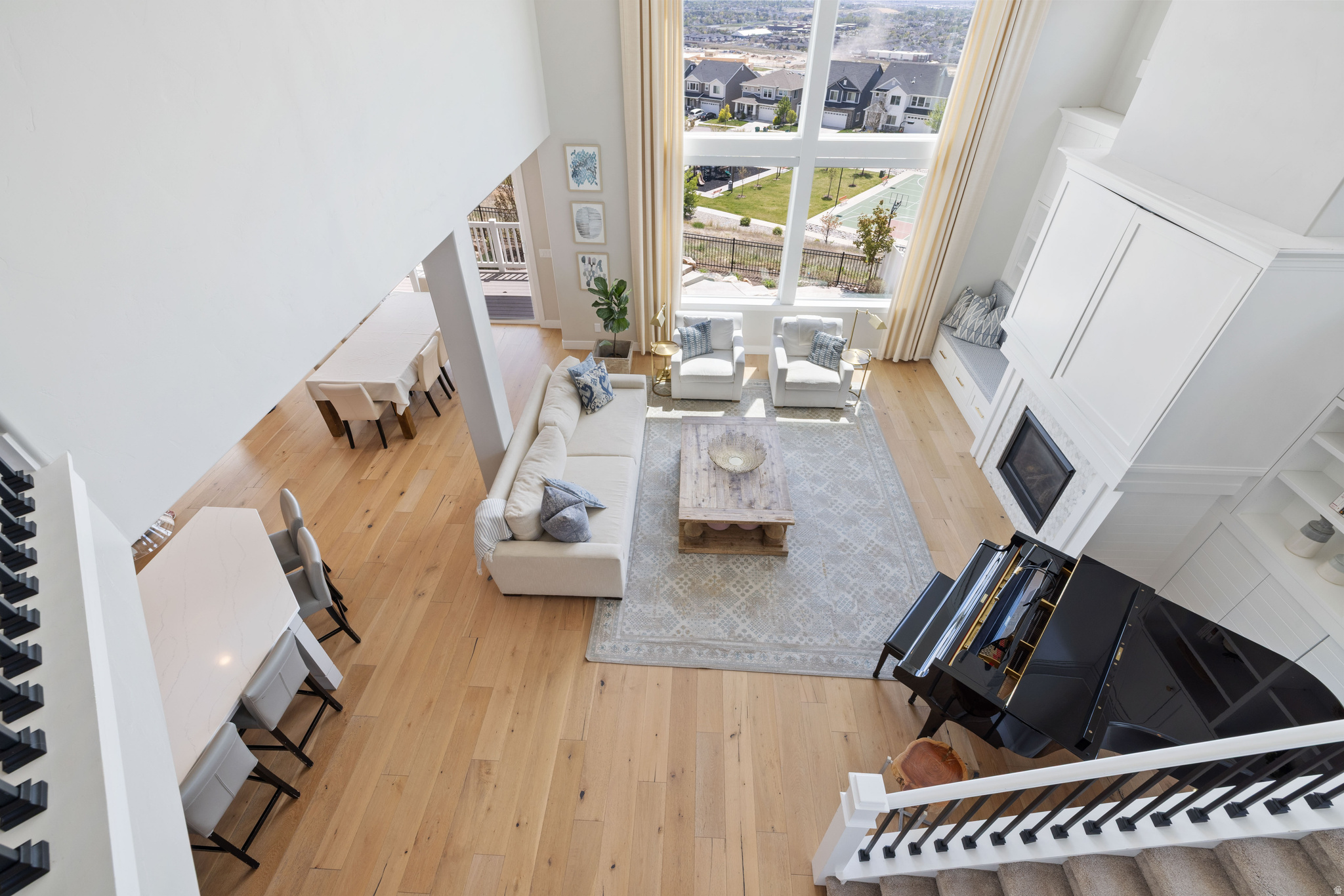 CANYON HILLS - Residential