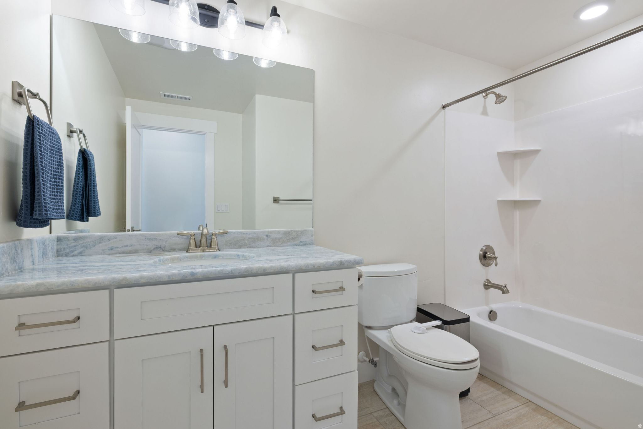 CANYON HILLS - Residential