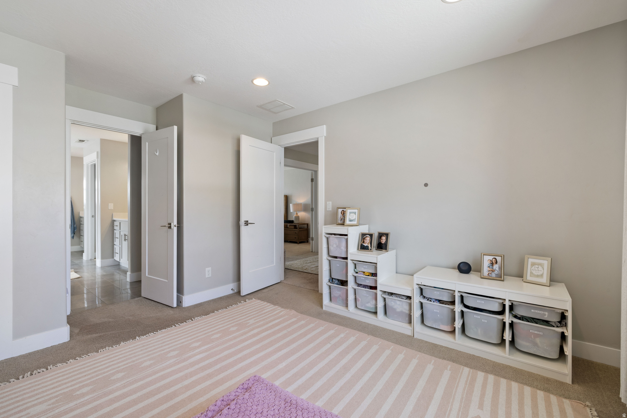 CANYON HILLS - Residential