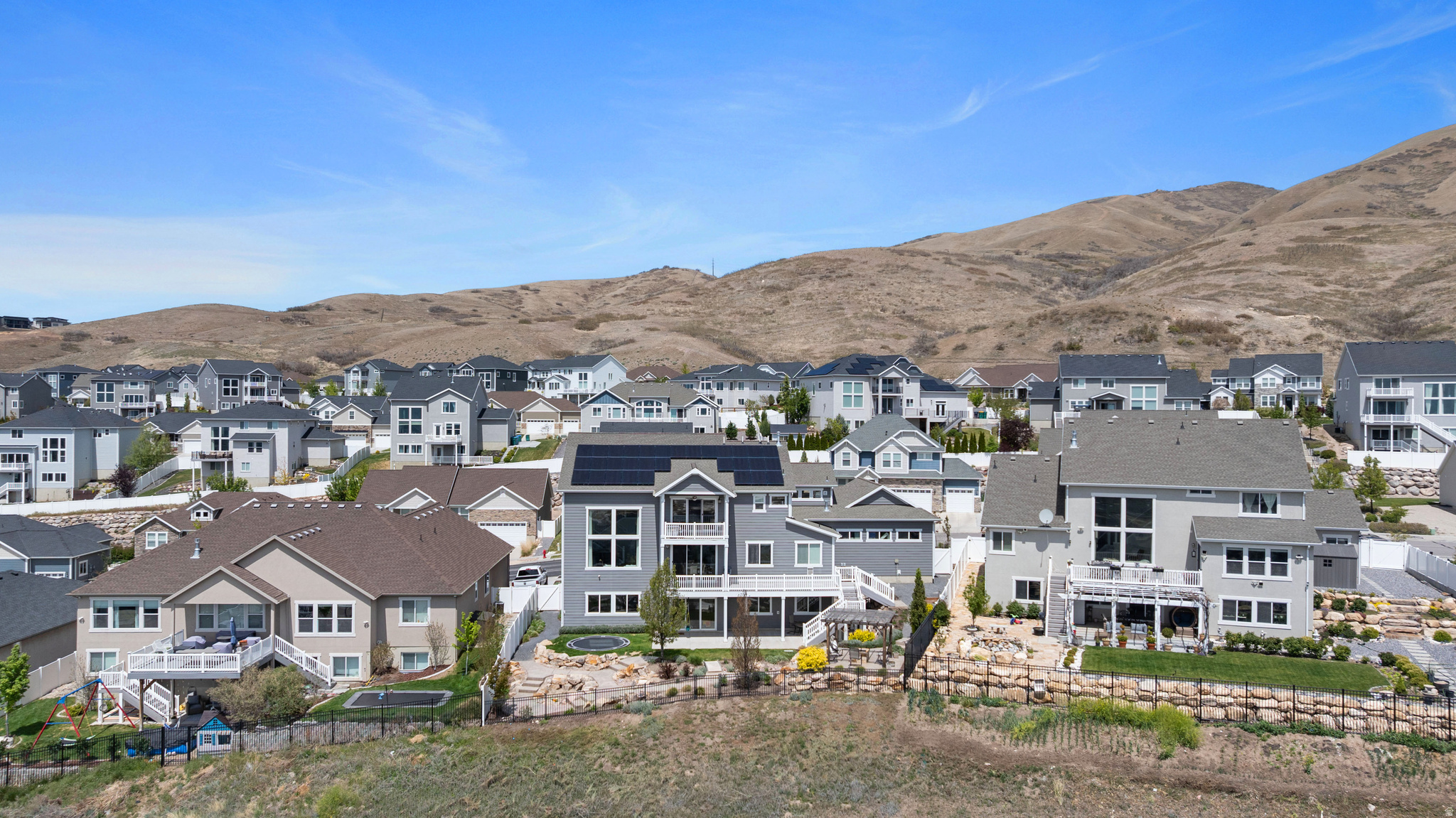 CANYON HILLS - Residential