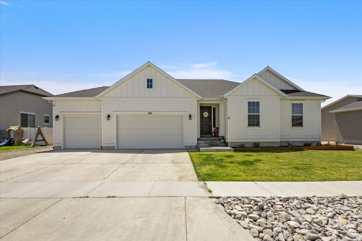 STANSBURY PLACE - Residential