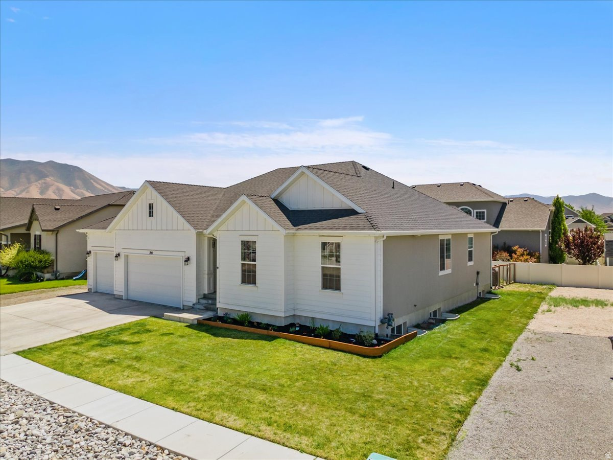 STANSBURY PLACE - Residential