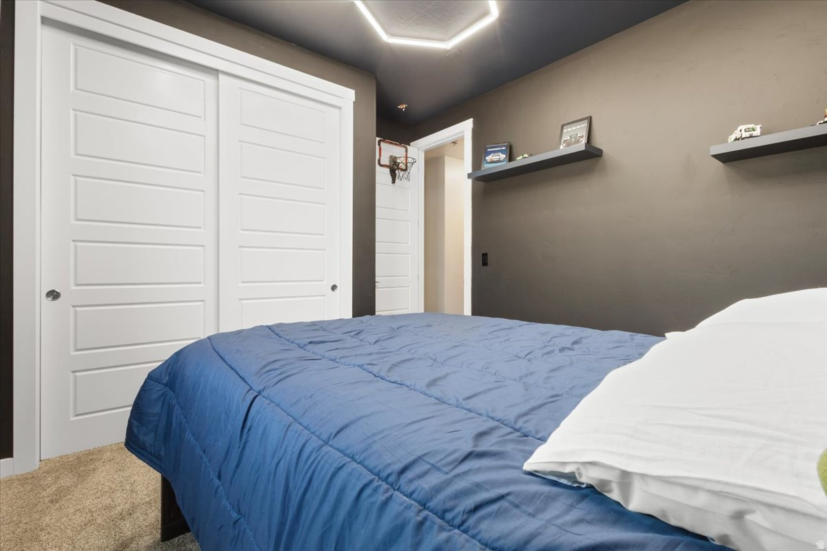 STANSBURY PLACE - Residential