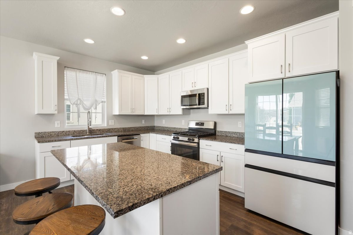 STANSBURY PLACE - Residential