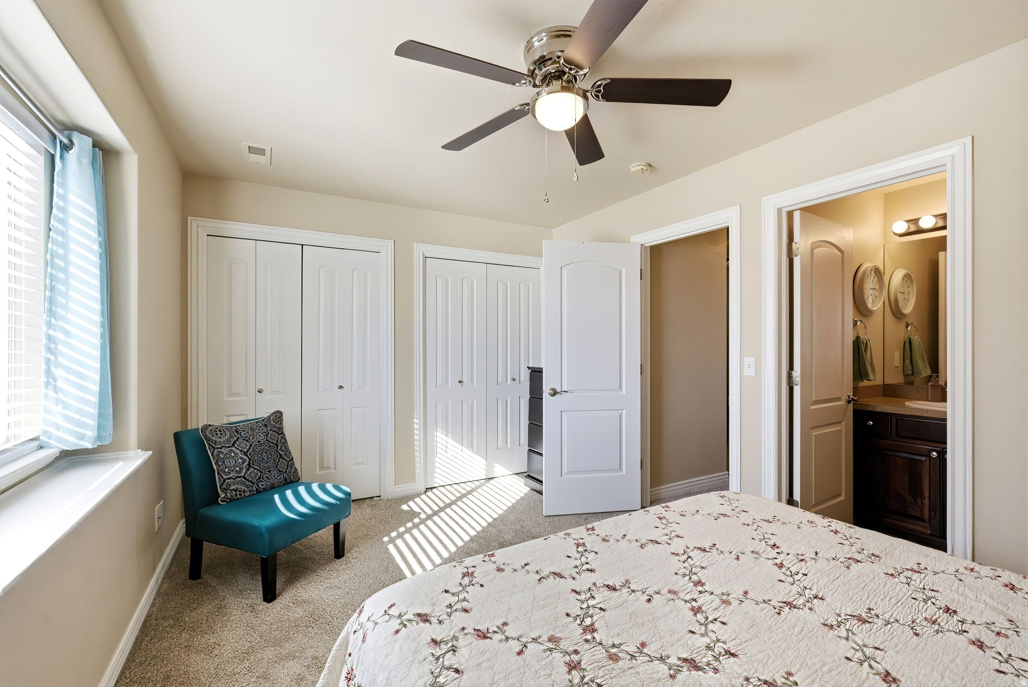 GREYHAWK TOWNHOMES - Residential