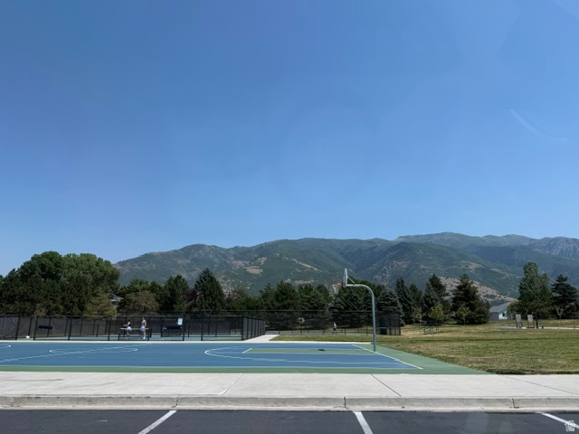 GREYHAWK TOWNHOMES - Residential