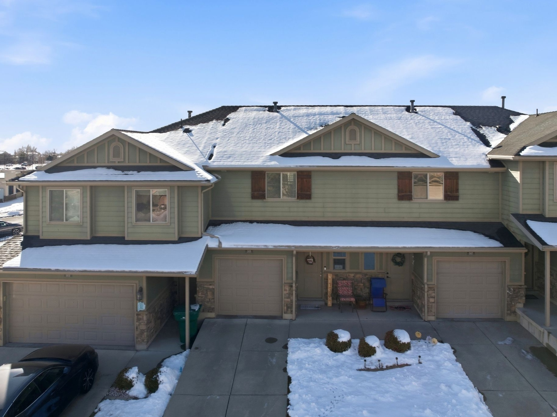 GREYHAWK TOWNHOMES - Residential