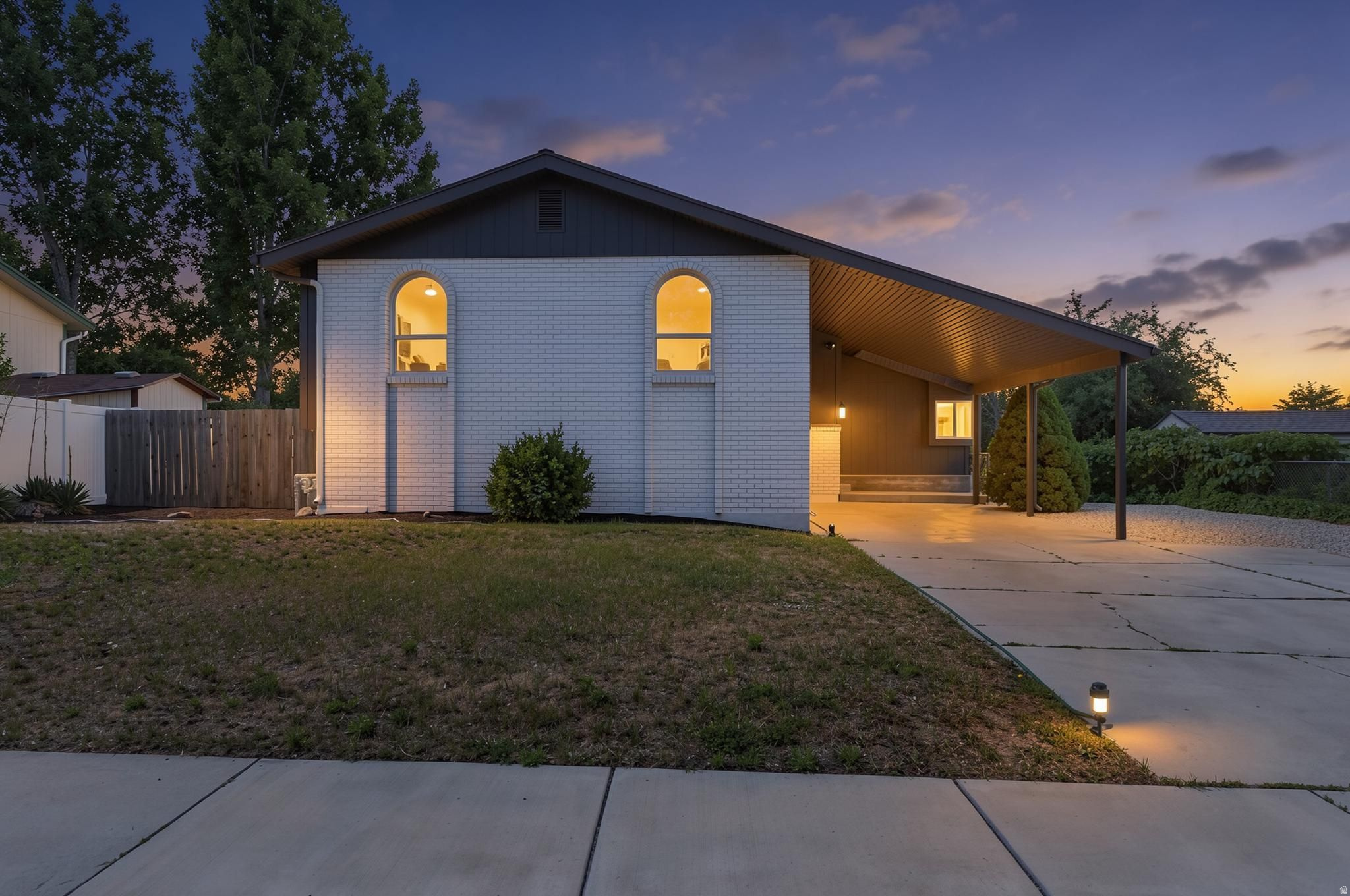 SANDY HEIGHTS SOUTH - Residential