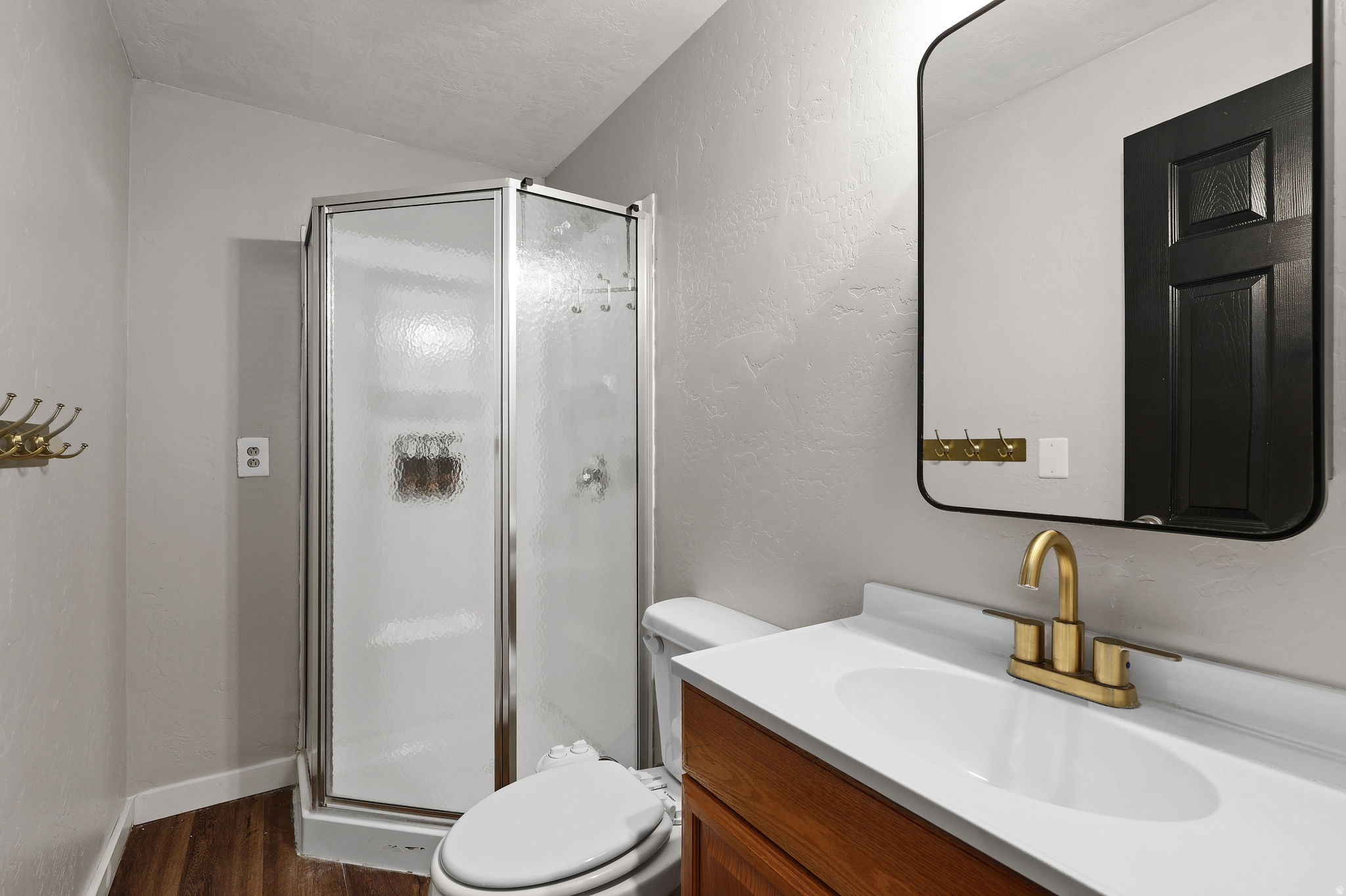SIDNEY POINTE - Residential