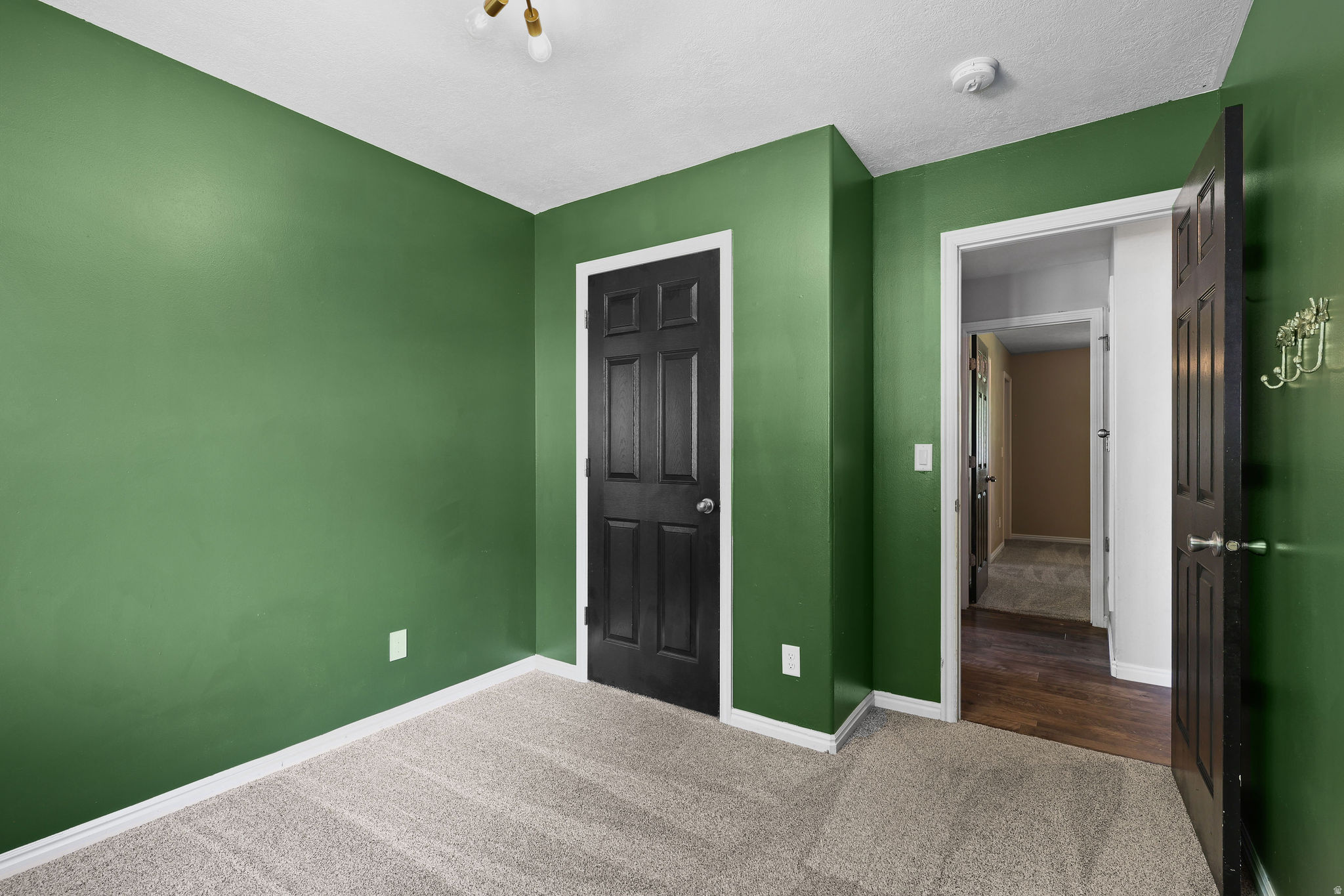 SIDNEY POINTE - Residential