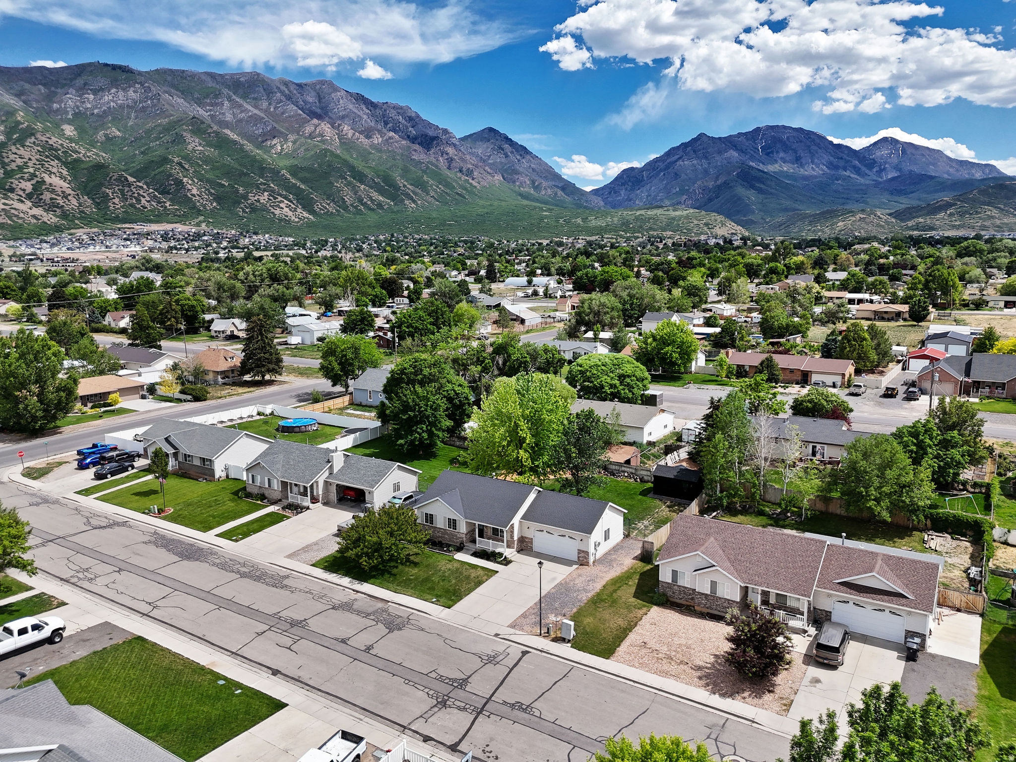 SIDNEY POINTE - Residential
