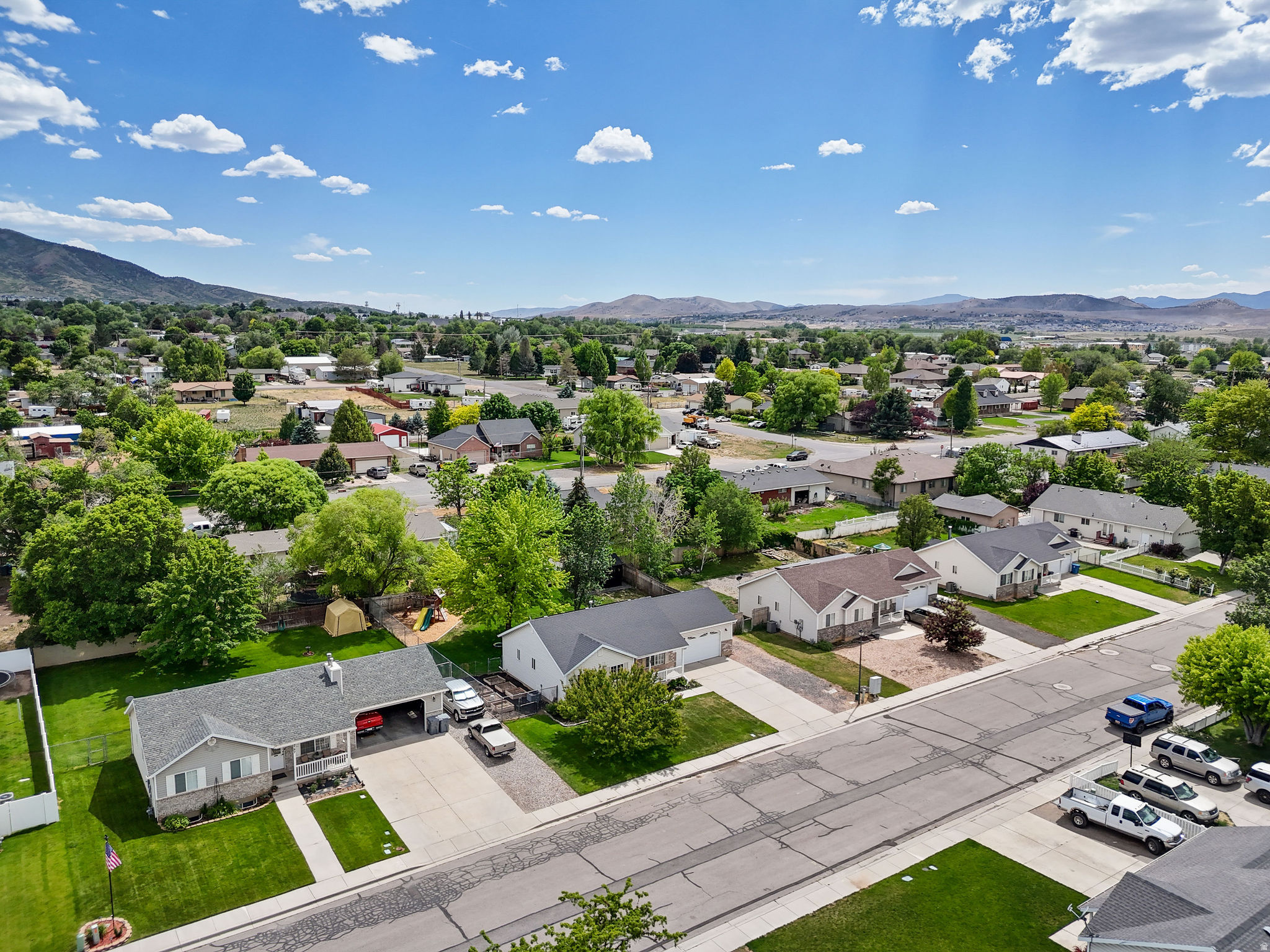 SIDNEY POINTE - Residential