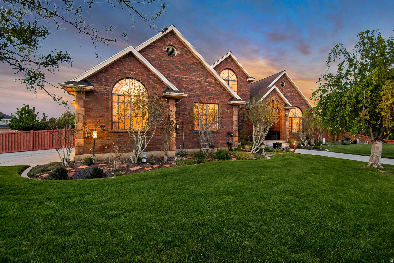 COUNTRYSIDE - Residential
