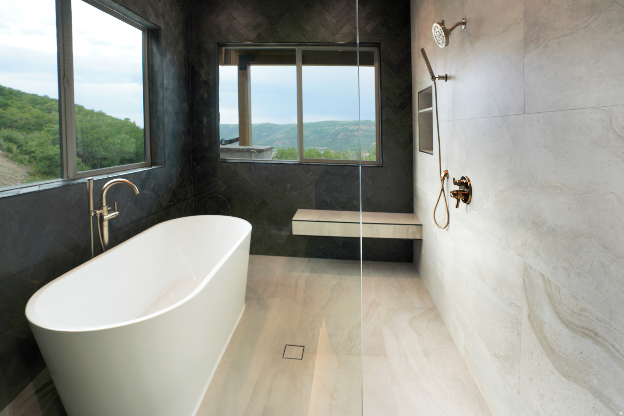 TIMBER LAKES - Residential
