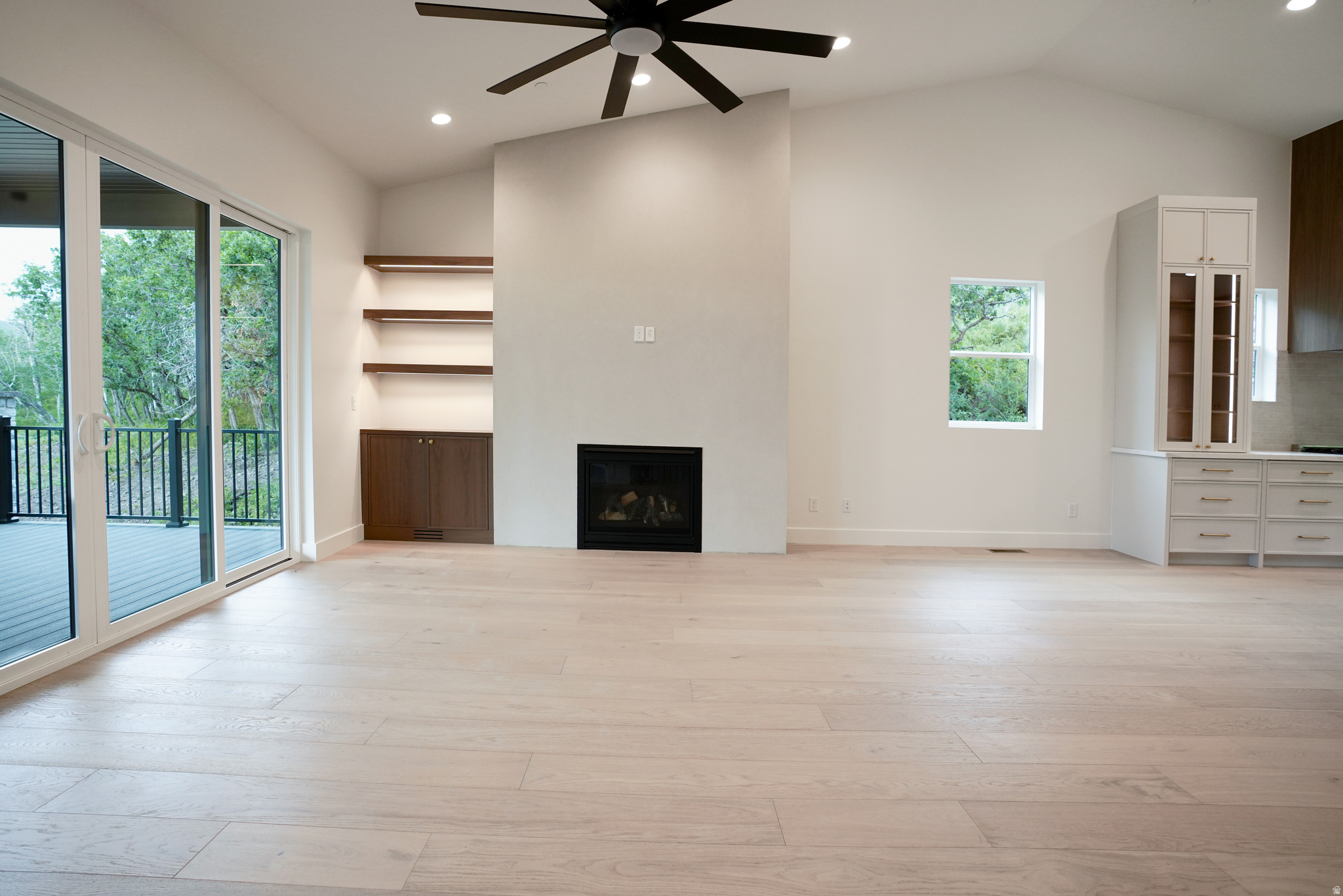 TIMBER LAKES - Residential