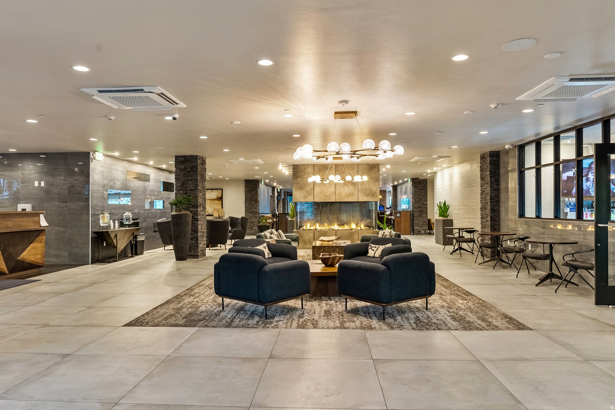 BLACK ROCK MOUNTAIN RESORT - Residential