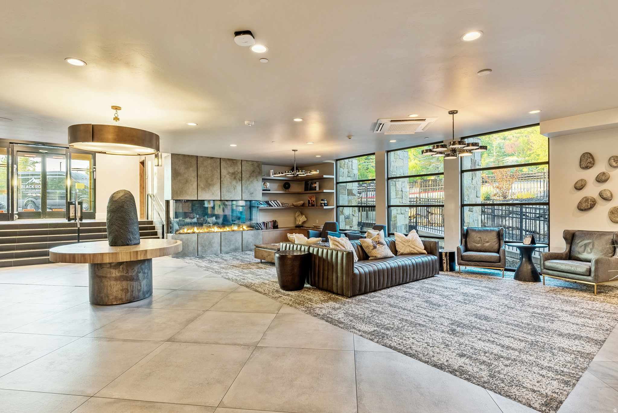 BLACK ROCK MOUNTAIN RESORT - Residential