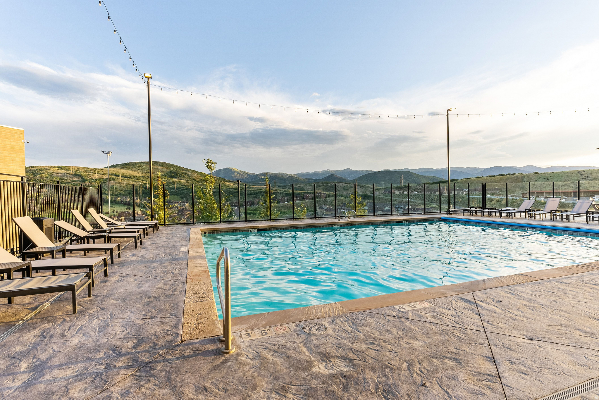 BLACK ROCK MOUNTAIN RESORT - Residential