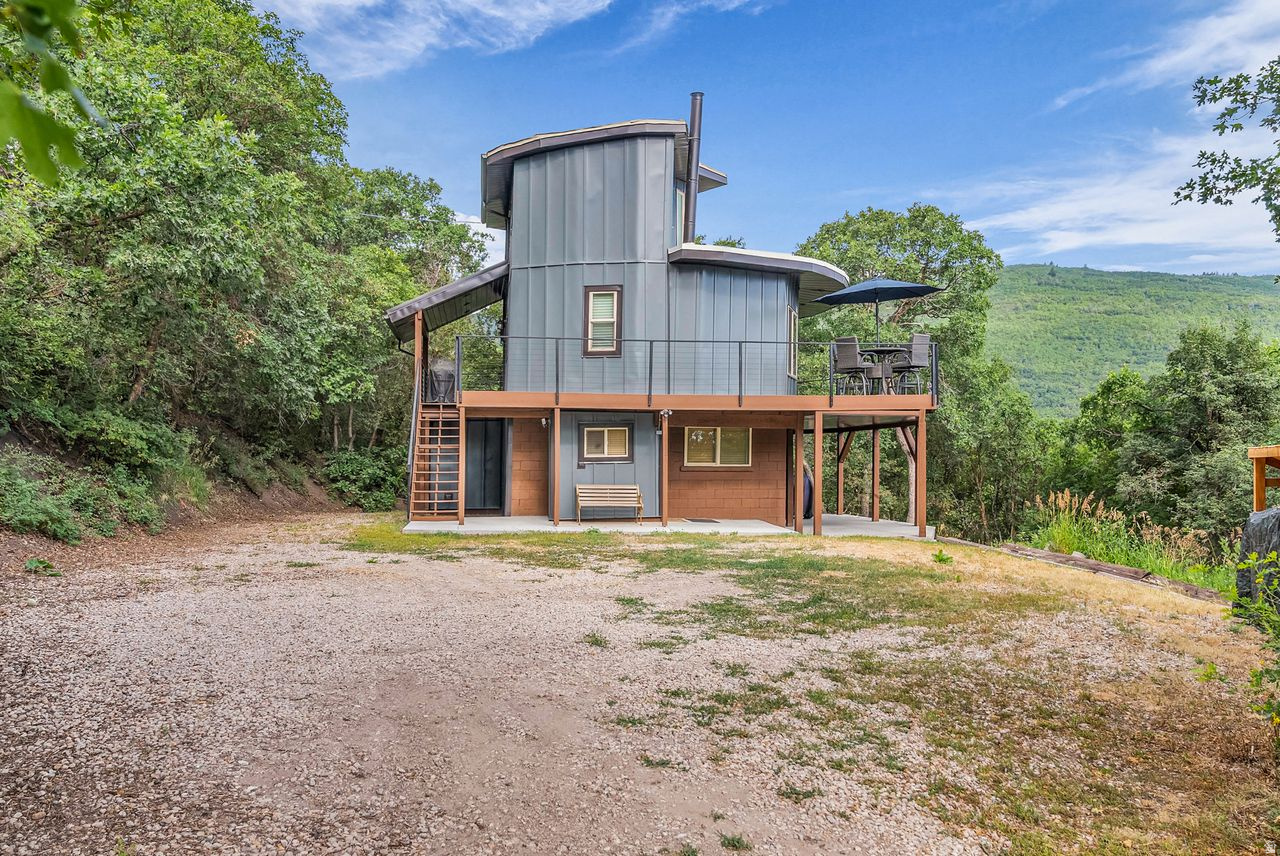 PINEVIEW MOUNTAIN ES - Residential