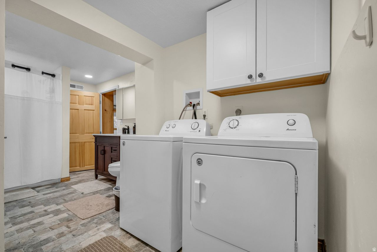 PINEVIEW MOUNTAIN ES - Residential