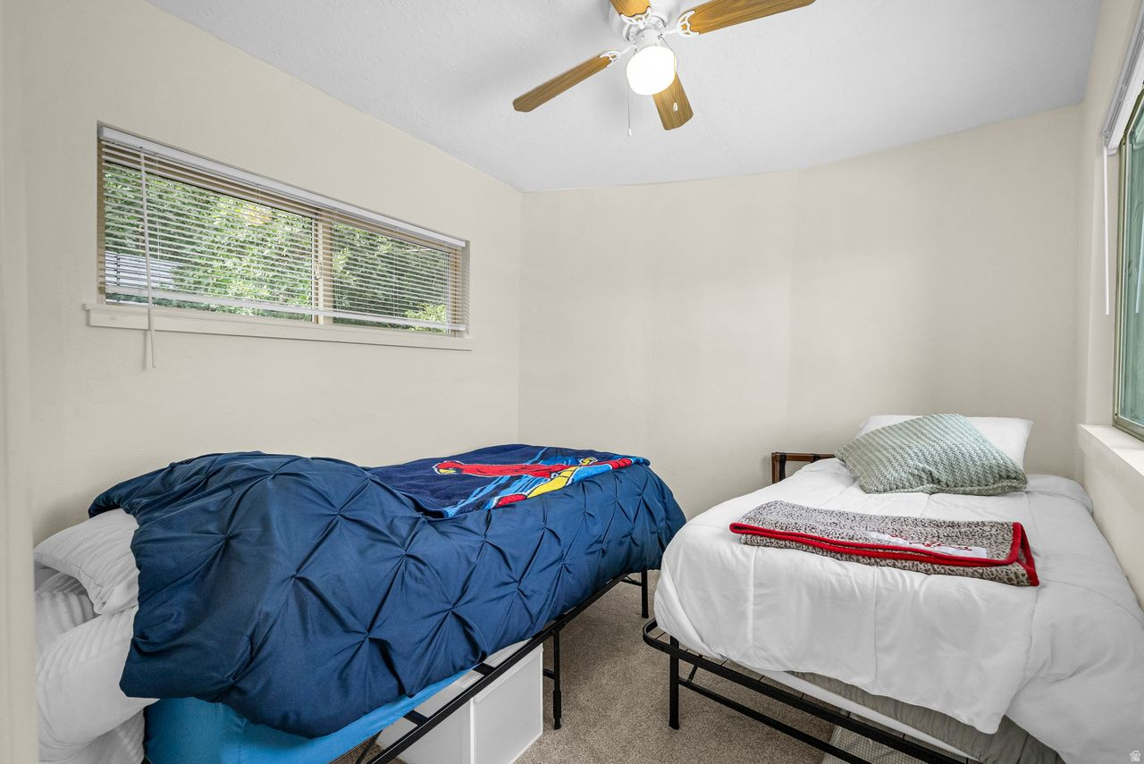 PINEVIEW MOUNTAIN ES - Residential