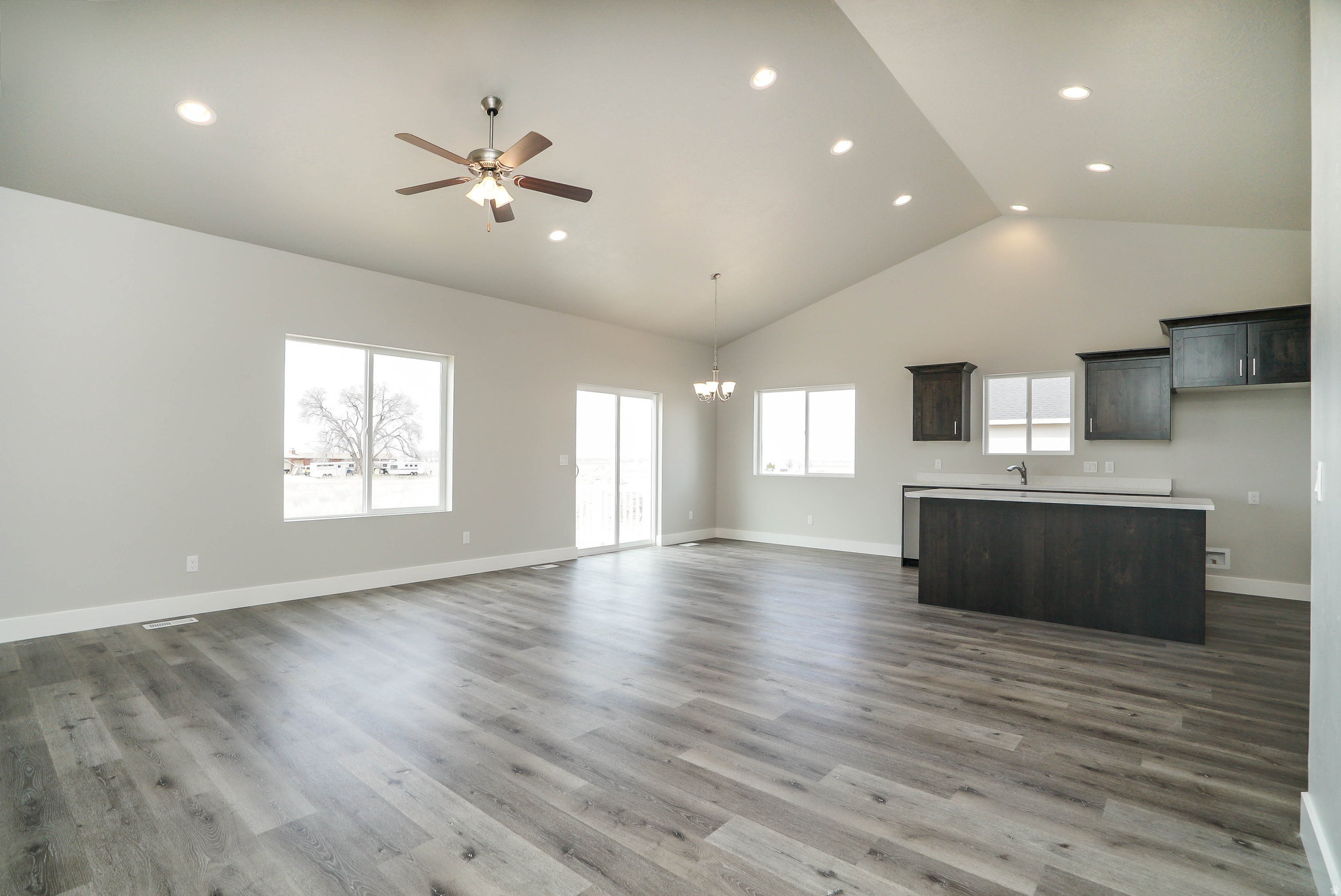 ESTATES AT MAJOR FARMS - Residential