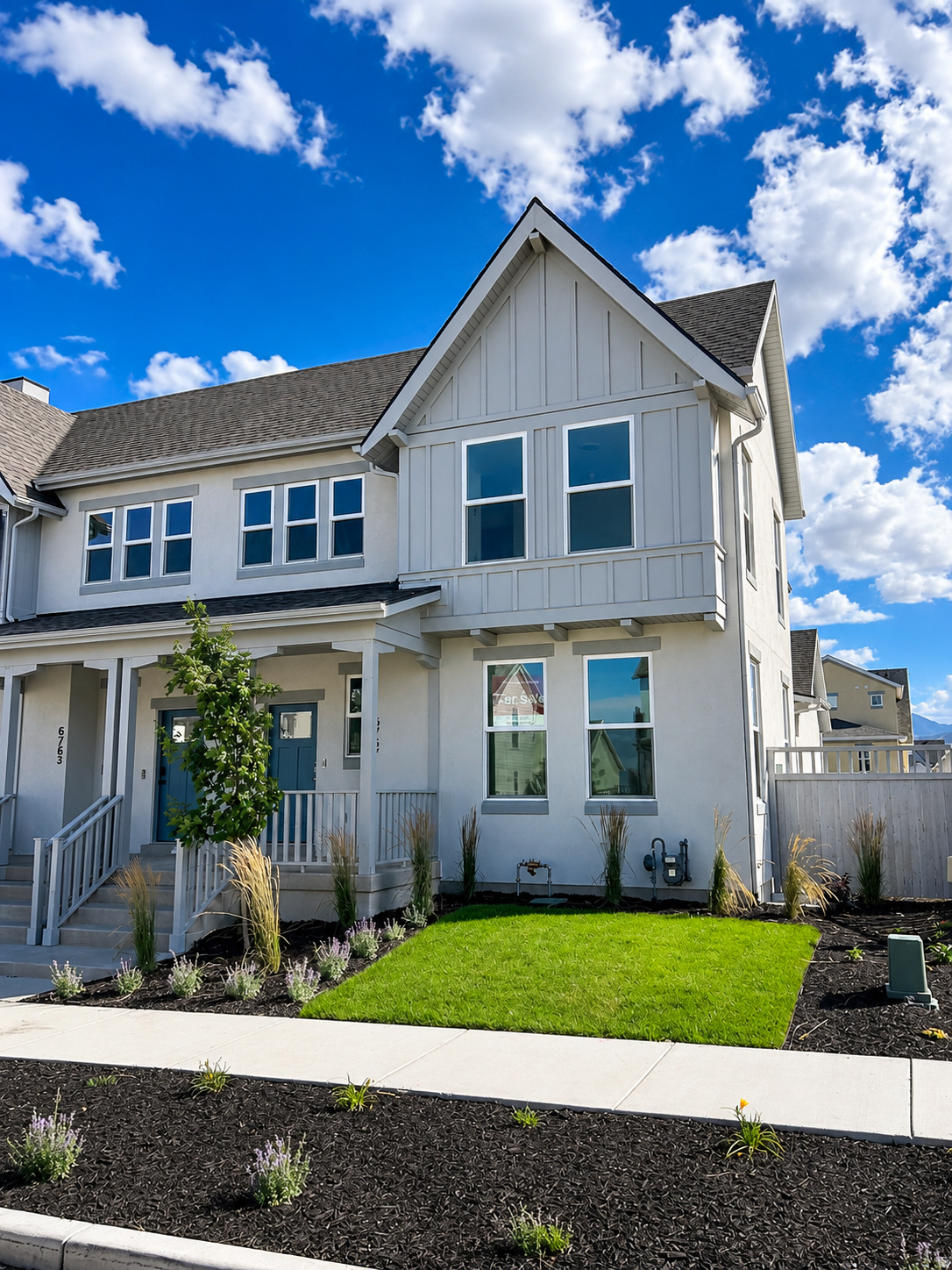 DAYBREAK - Residential