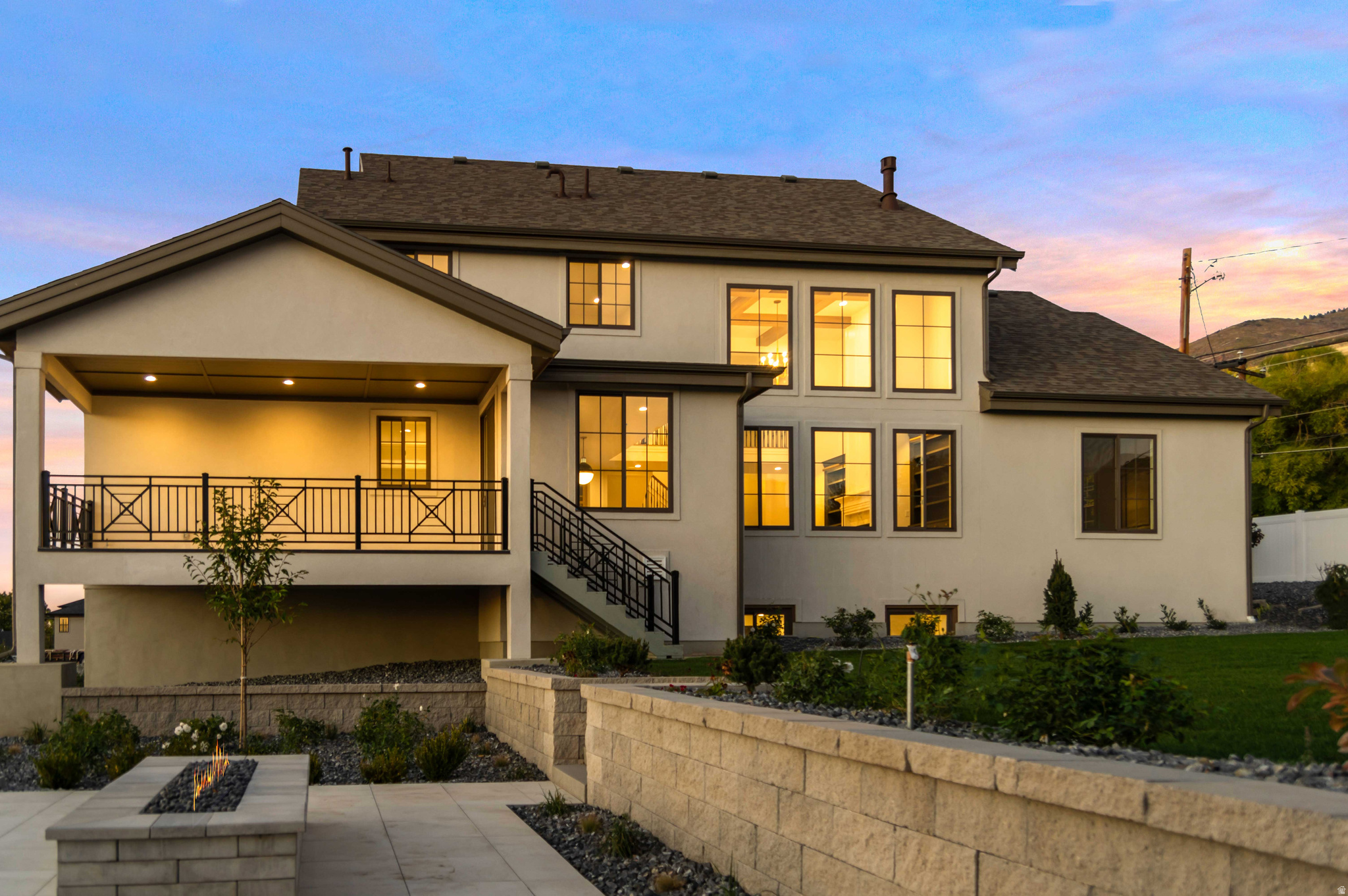 SUMMERHILL LANE - Residential