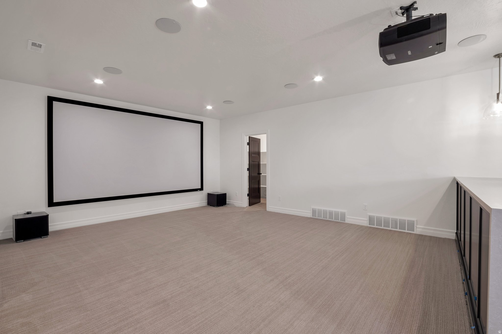 SUMMERHILL LANE - Residential