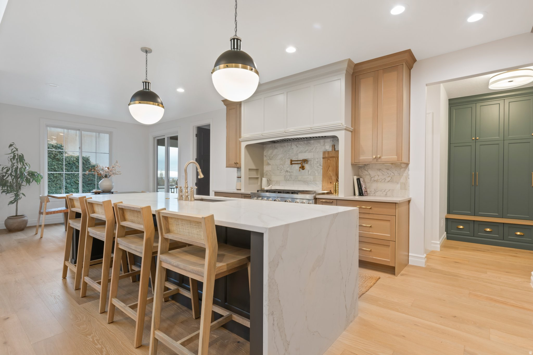 SUMMERHILL LANE - Residential