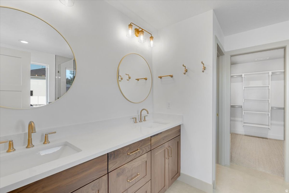 OAKHAVEN PARK - Residential