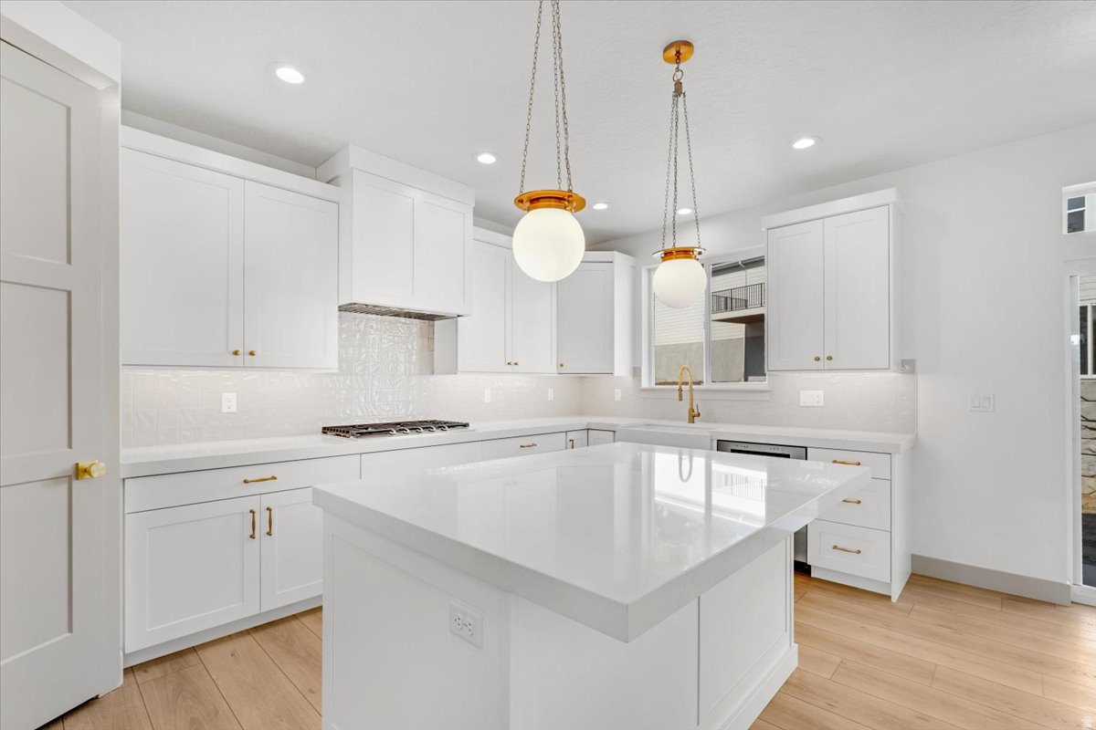 OAKHAVEN PARK - Residential